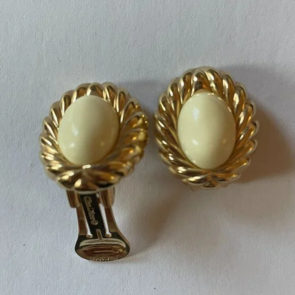 Vintage Christian Dior Clip on Earrings Gold Tone Cream Center 1980-1990s Preppy